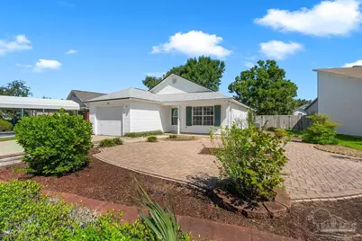 330 Hilburn Pl, Pensacola, FL 32504 - Photo 1