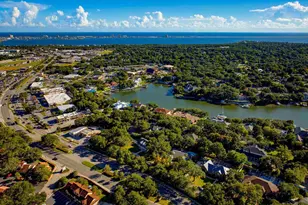 84 Chanteclaire Cir, Gulf Breeze, FL 32561 - Photo 6