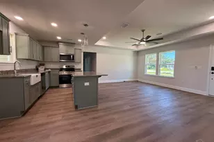 5142 Blackmon Dr, Jay, FL 32565 - Photo 4