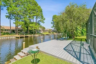 1613 Kalakaua Ct, Gulf Breeze, FL 32563 - Photo 56