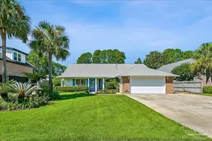 1613 Kalakaua Ct, Gulf Breeze, FL 32563 - Photo 8