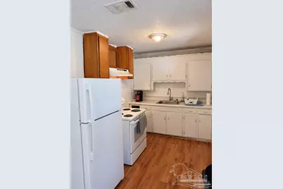 8021 Beaver Cir, Pensacola, FL 32534 - Photo 4