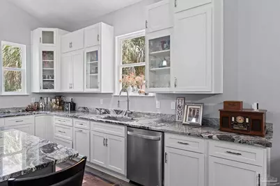 279 Seamarge Ln, Pensacola, FL 32507 - Photo 16