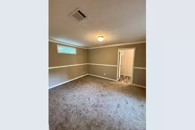 6923 Datura St, Milton, FL 32570 - Photo 8