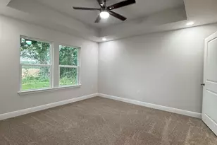 3981 McCutchin Dr, Jay, FL 32565 - Photo 8