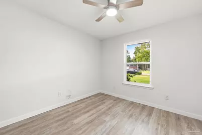 7748 Rustling Pines Dr, Milton, FL 32583 - Photo 18