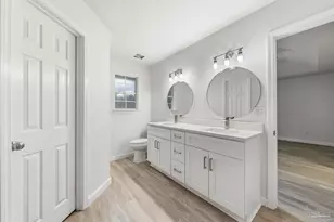 7748 Rustling Pines Dr, Milton, FL 32583 - Photo 24