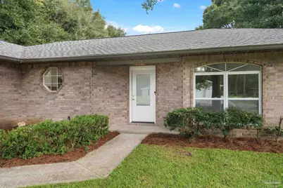 7448 Rustling Pines Dr, Milton, FL 32583 - Photo 4