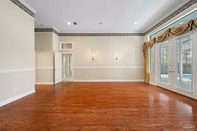 1163 Mary Kate Dr, Gulf Breeze, FL 32563 - Photo 12