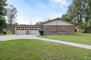 6971 Jefferson Ave, Century, FL 32535 - Photo 16
