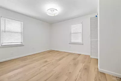 6971 Jefferson Ave, Century, FL 32535 - Photo 14