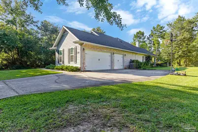 7071 Foxboro Cir, Pace, FL 32571 - Photo 2