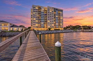 825 Bayshore Dr, Pensacola, FL 32507 - Photo 1