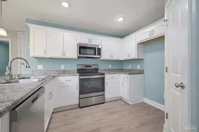 800 W Detroit Blvd, Pensacola, FL 32534 - Photo 4