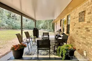 5385 Camile Gardens Circle, Milton, FL 32570 - Photo 34