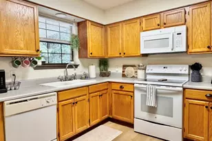 5385 Camile Gardens Circle, Milton, FL 32570 - Photo 12