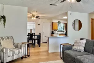 5385 Camile Gardens Circle, Milton, FL 32570 - Photo 4