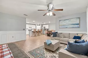 9466 Lutoo Ln, Pensacola, FL 32526 - Photo 8