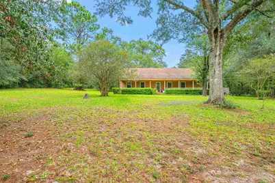 1906 Kathleen Ave, Cantonment, FL 32533 - Photo 4