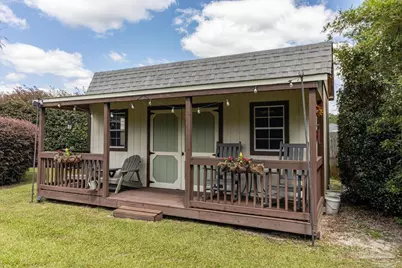 2410 Ennis Ct, Navarre, FL 32566 - Photo 40