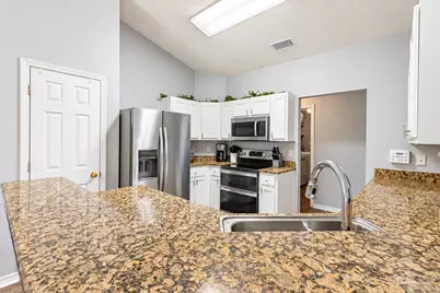 2410 Ennis Ct, Navarre, FL 32566 - Photo 10