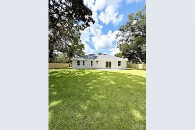 2014 Bainbridge Ave, Pensacola, FL 32507 - Photo 6