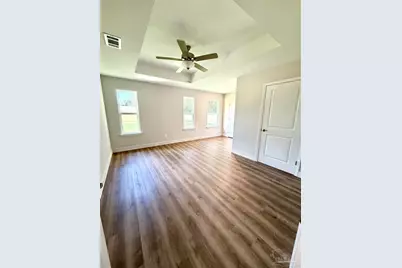 2014 Bainbridge Ave, Pensacola, FL 32507 - Photo 16