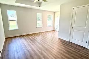 2014 Bainbridge Ave, Pensacola, FL 32507 - Photo 16