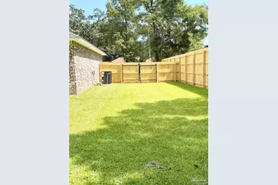 2003 Blakely Ave, Pensacola, FL 32507 - Photo 8