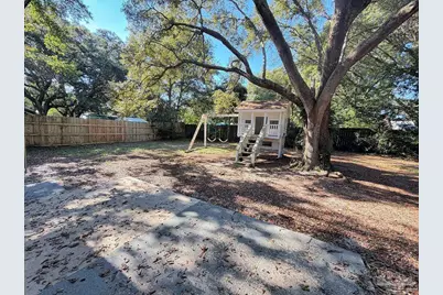 8240 Sedgefield Dr, Pensacola, FL 32507 - Photo 28