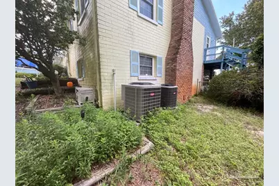 11005 Manatee Dr, Pensacola, FL 32507 - Photo 2