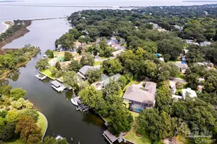 128 Highpoint Dr, Gulf Breeze, FL 32561 - Photo 2
