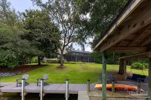 128 Highpoint Dr, Gulf Breeze, FL 32561 - Photo 62