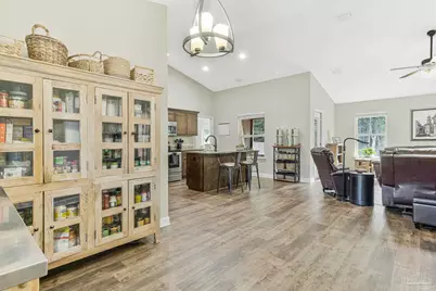 3501 Jubilee Dr, Pace, FL 32571 - Photo 12
