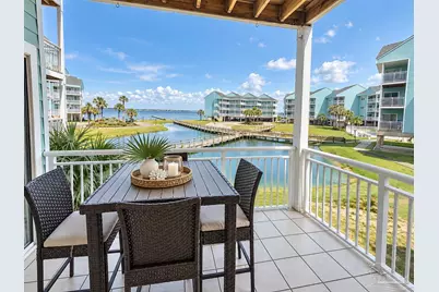 1150 Ft Pickens Rd #D2, Pensacola Beach, FL 32561 - Photo 10