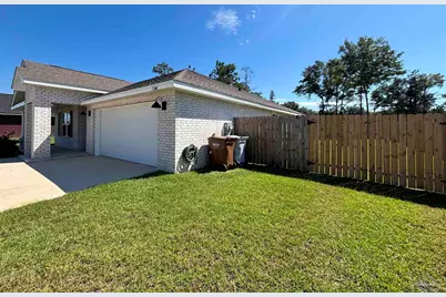 5164 Gaineswood Dr, Milton, FL 32583 - Photo 6