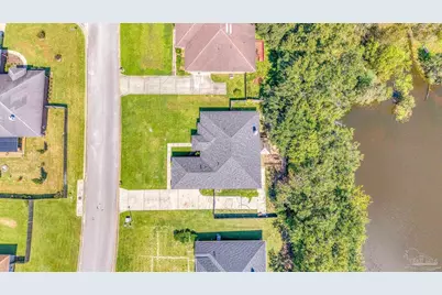 1668 Hollow Point Dr, Cantonment, FL 32533 - Photo 40