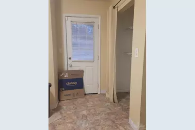 1211 W 9 1/2 Mile Rd, Cantonment, FL 32533 - Photo 10