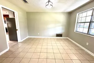 308 Vera St, Pensacola, FL 32514 - Photo 6