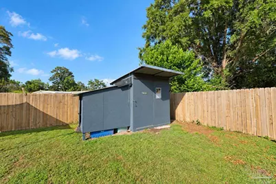 5520 Mayfair Dr, Pensacola, FL 32506 - Photo 18
