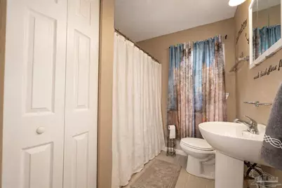 914 Lucerne Ave, Pensacola, FL 32505 - Photo 10