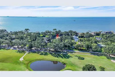 1055 Harbourview Cir, Pensacola, FL 32507 - Photo 1