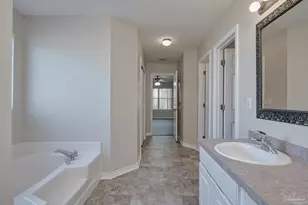 2106 Middleton Dr, Navarre, FL 32566 - Photo 18