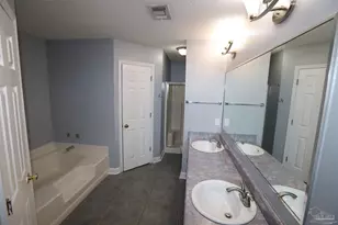 2130 Coral Creek Dr, Pensacola, FL 32506 - Photo 16