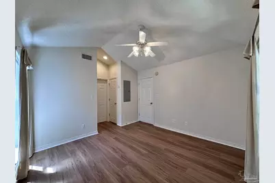 7101 Joy St #D-8, Pensacola, FL 32504 - Photo 10