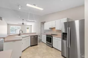7595 Marthas Way, Navarre, FL 32566 - Photo 14