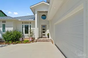 5576 E Bay Blvd, Gulf Breeze, FL 32563 - Photo 2