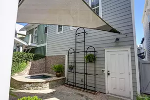 31 E Gathering Green, Pensacola, FL 32502 - Photo 54