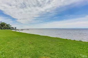 615 Bayshore Dr, Pensacola, FL 32507 - Photo 52
