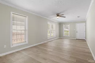 5323 Yellow Bluff Rd, Pensacola, FL 32507 - Photo 10